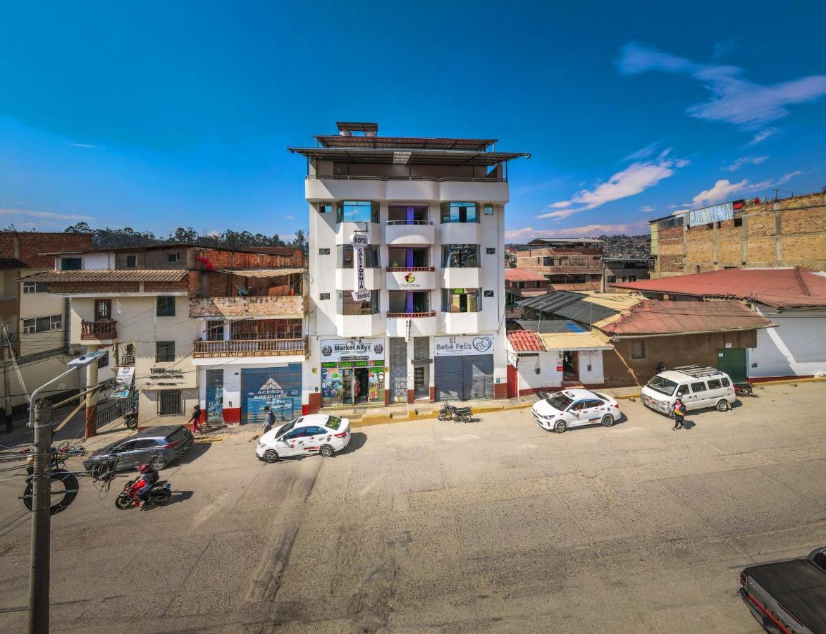 Hotel California Chachapoyas Exterior photo